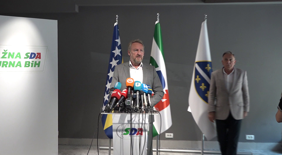 bakir izetbegovic.jpg